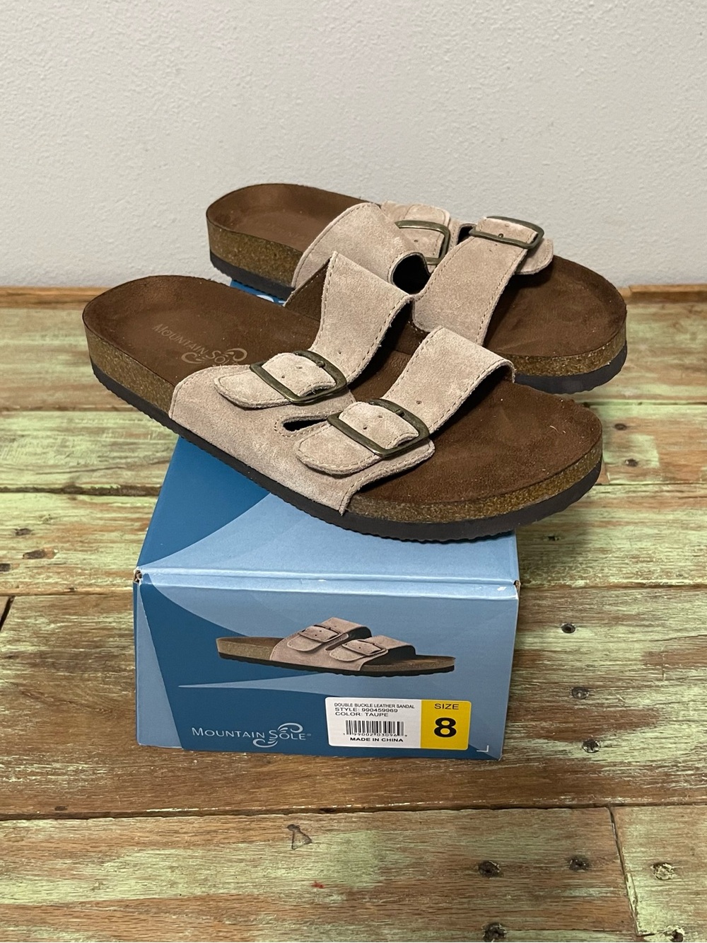 Mountain Sole Double Buckle Leather Sandals Taupe Casual NIB Womens 8